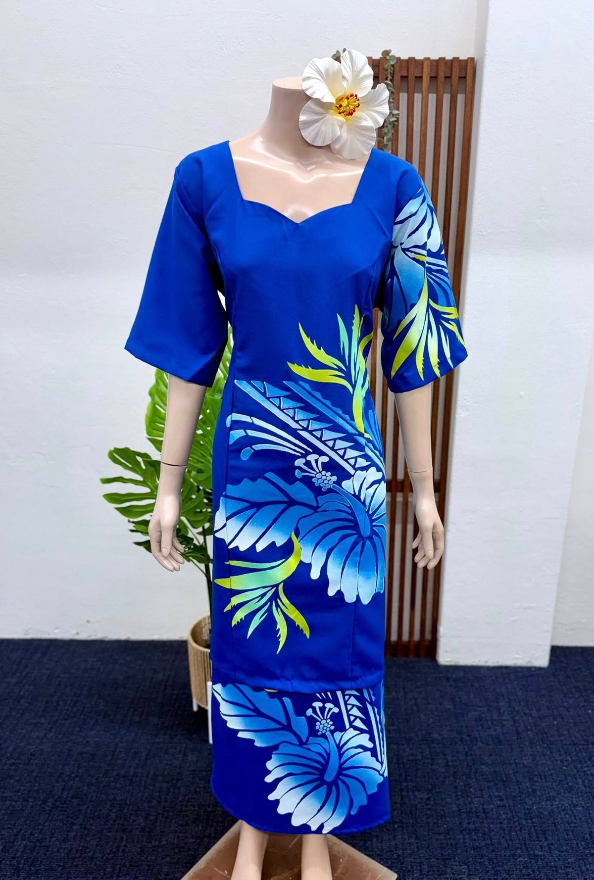 Puletasi's - Handprinted (Size 18) image 0