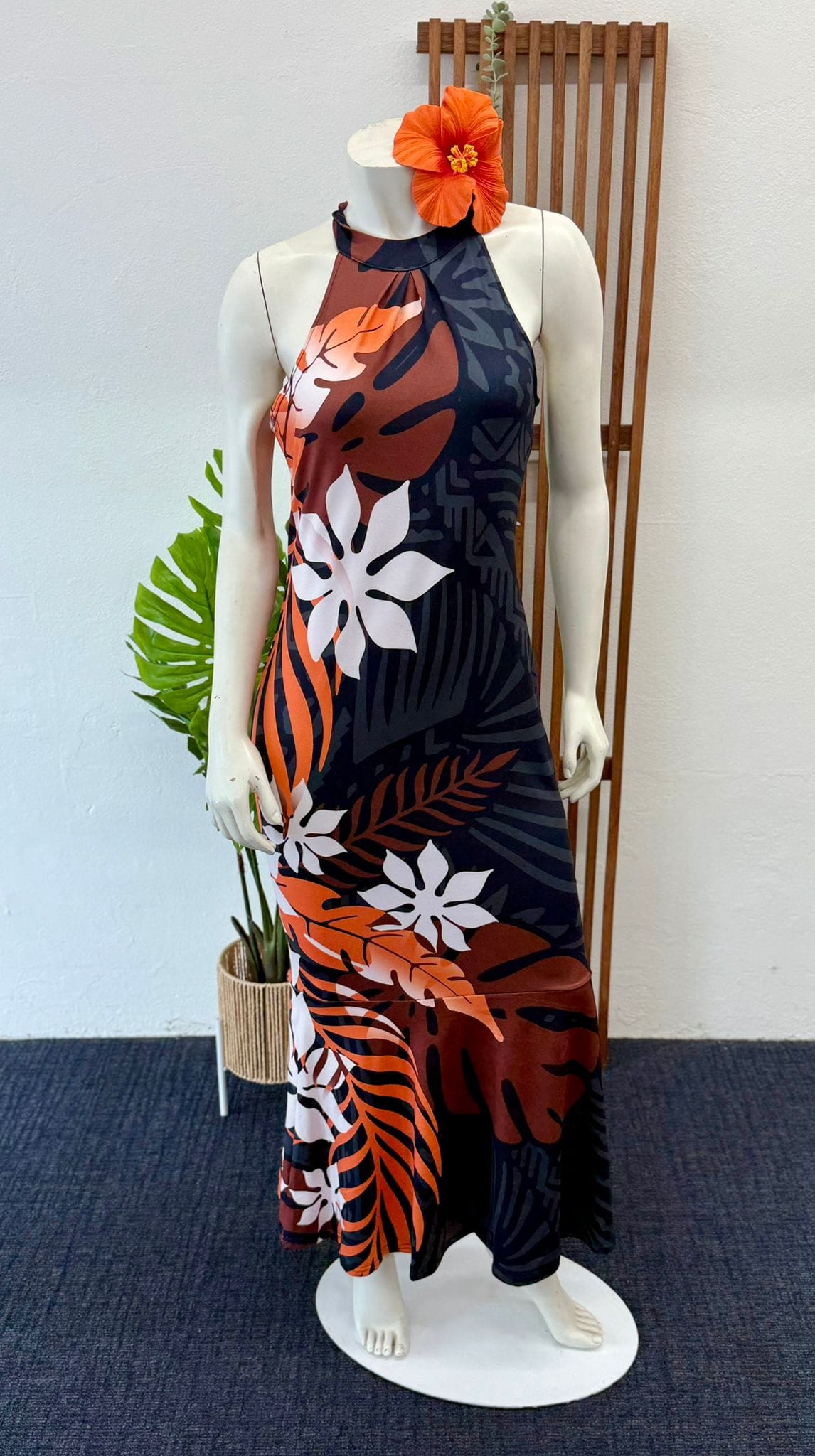 Rita’s Halter-Neck Dress image 0