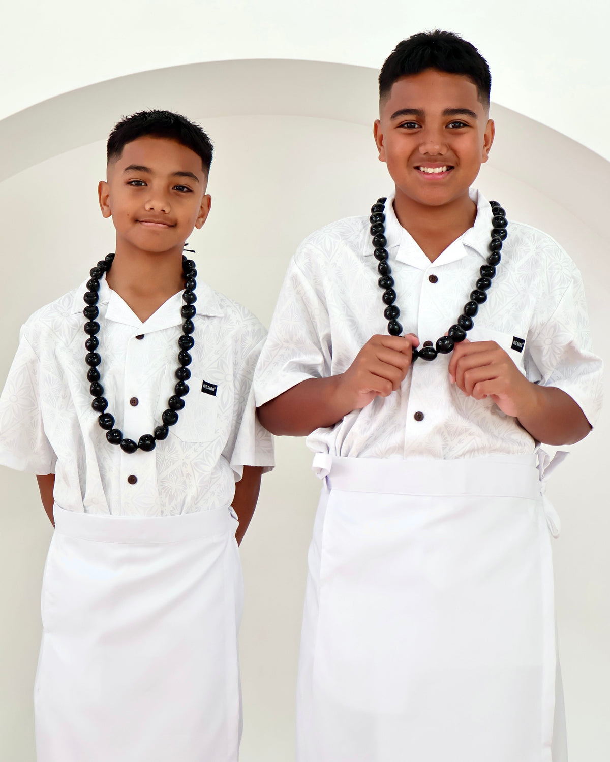 White Men’s Aloa – Design #3