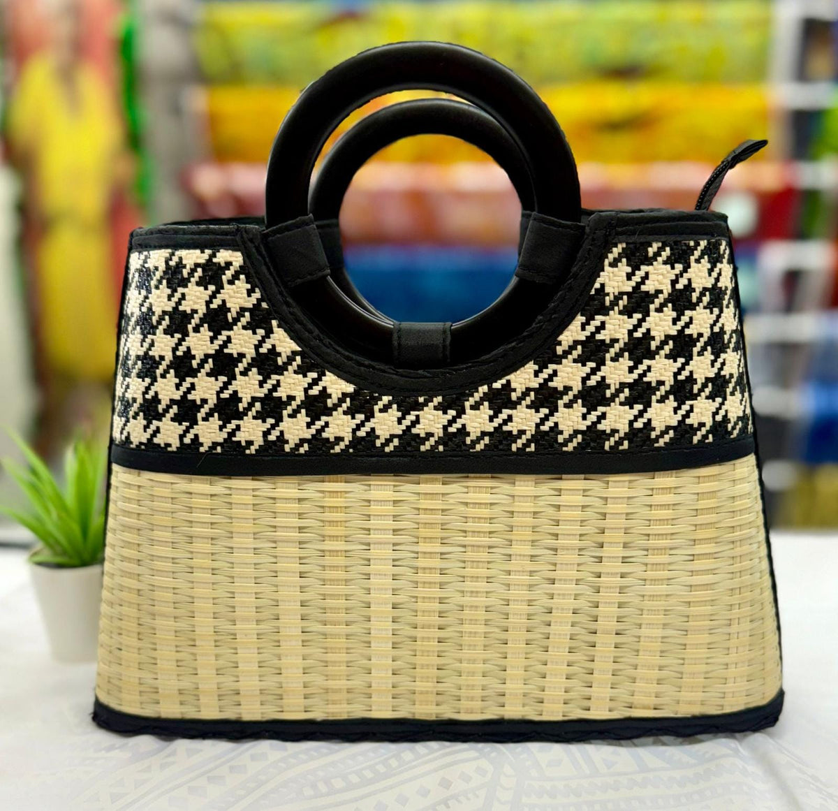 Sakina Handbag image 0