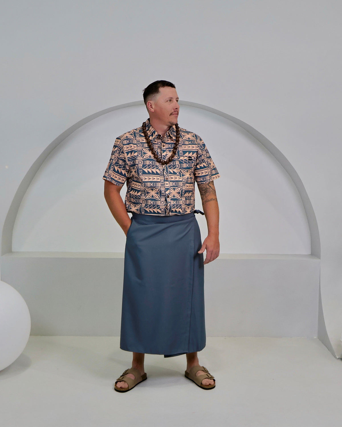 The Alofa’ Men’s Aloa - Peach