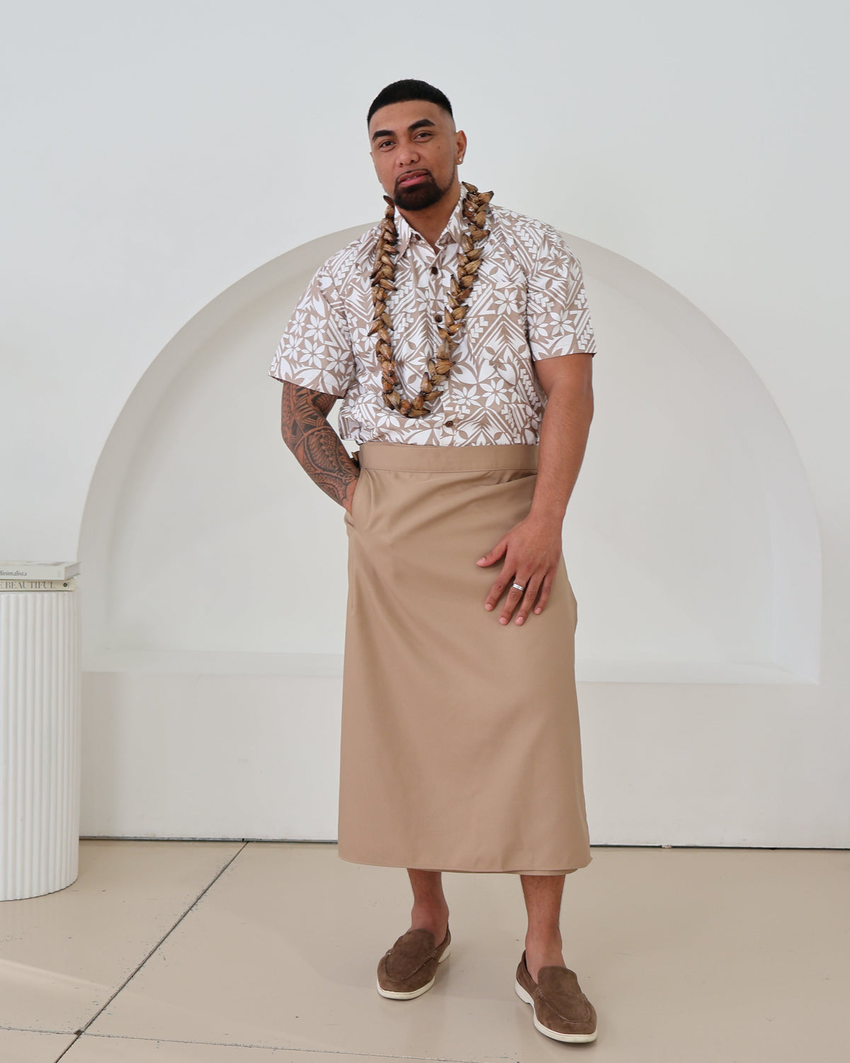 Men's Khaki Aloa