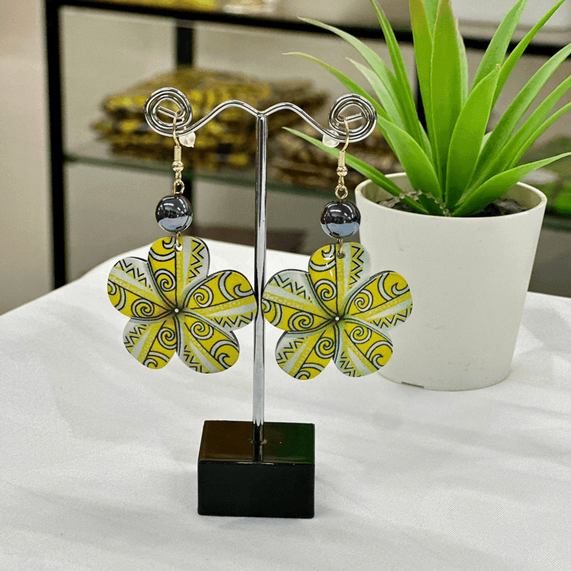 Flower Earrings image 0