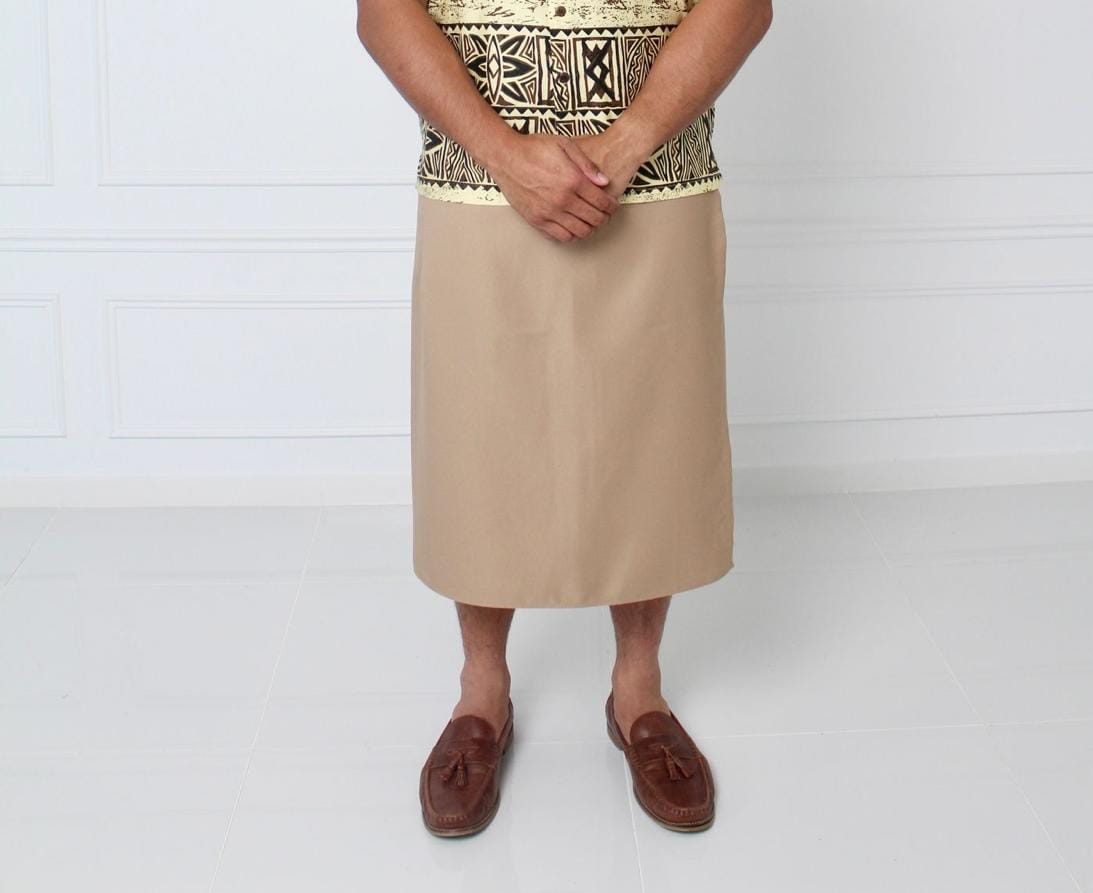 Men's Khaki ie Faitaga image 0